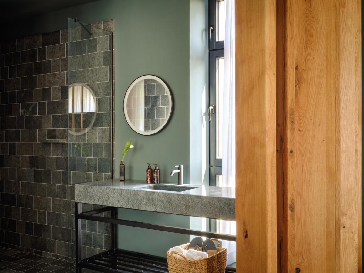 Hotel Sly Berlin Zewnętrze zdjęcie Bathroom
